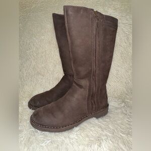 UGG Women’s Elly Chocolate Suede Winter Boots